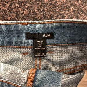 H&M Skirts - Super Cute Denim Mini Skirt - H&M H&M Skirts - Super Cute Denim Mini Skirt - H&M